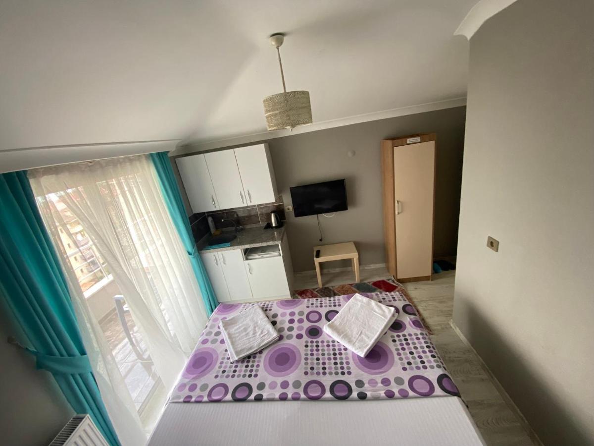 Grand Pera Suite Pelitli  Luaran gambar