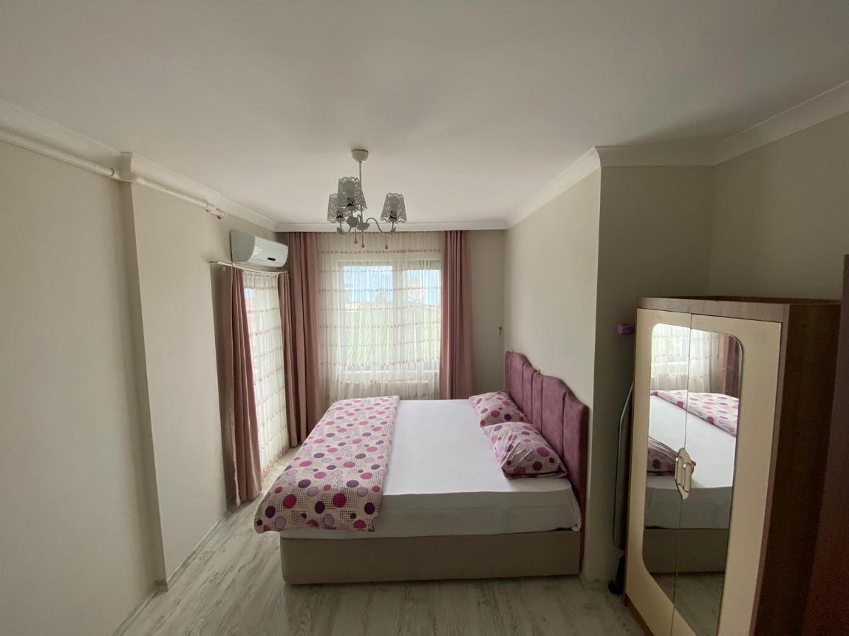 Grand Pera Suite Pelitli  Luaran gambar